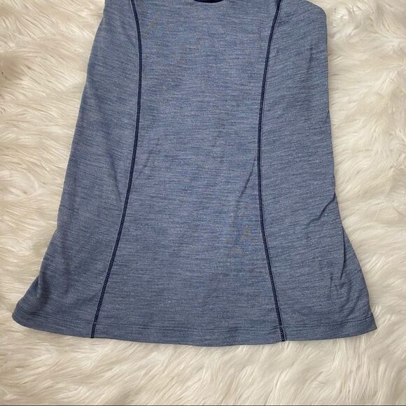 Lululemon Run For Gold Tank - Picture 8 of 14